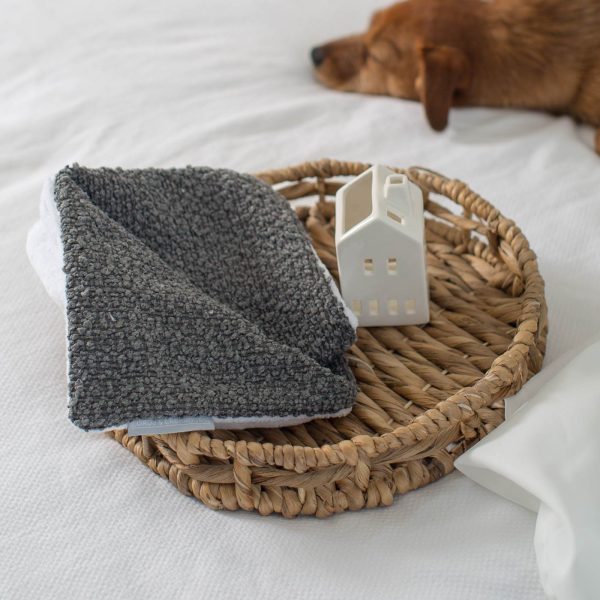 Puppy Scent Blanket in Bouclé by Lords & Labradors For Cheap